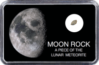 Mond Meteorit NWA 10318 (Motiv: Halbmond) Mond Meteorit NWA 10318 (Motiv: Halbmond)